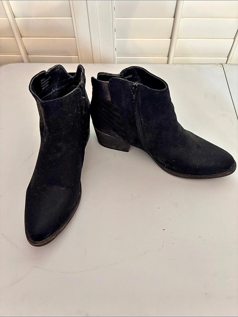 Volatile Black Ankle Boots US 10